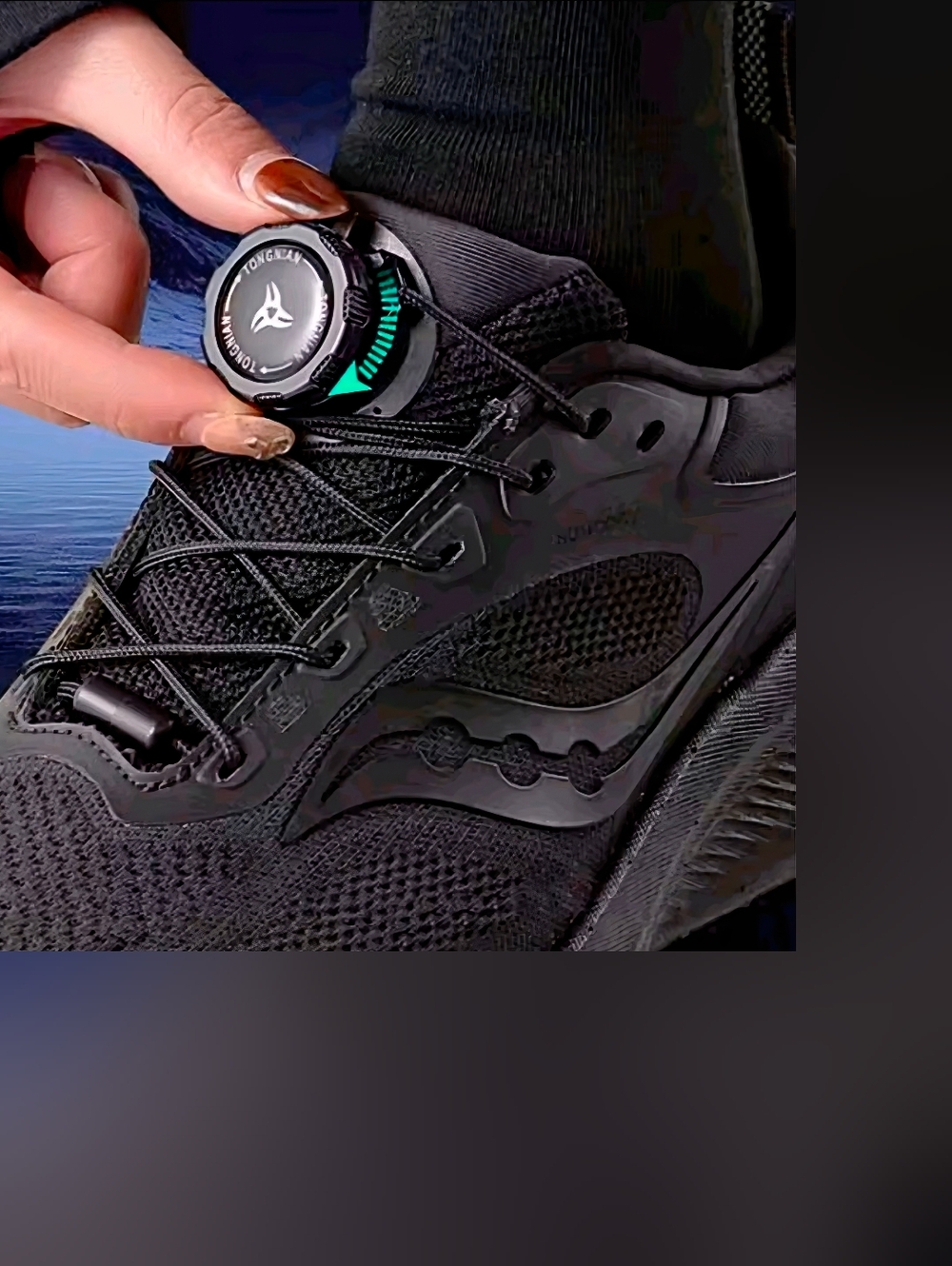 Automatic Rotating Buckle No Tie Shoelaces Quick Fasten System - Picture 3 of 9